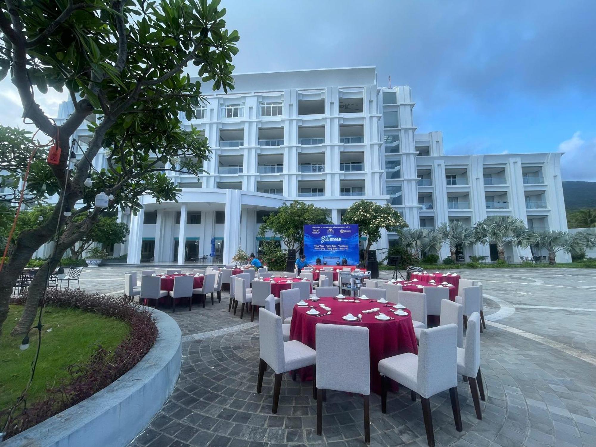 Orson Hotel & Resort Con Dao Chi Khu Co Ong Экстерьер фото